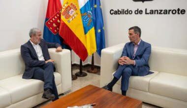 Sánchez estudiará el decreto específico para Canarias que le pide Clavijo y ambos acuerdan colaborar ante el reto migratorio
