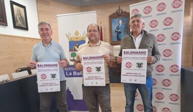 José Carlos Prieto, Javier Carrera y Cayetano Franco en la presentación del partido.