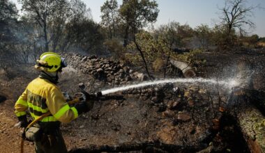 Controlado un incendio.