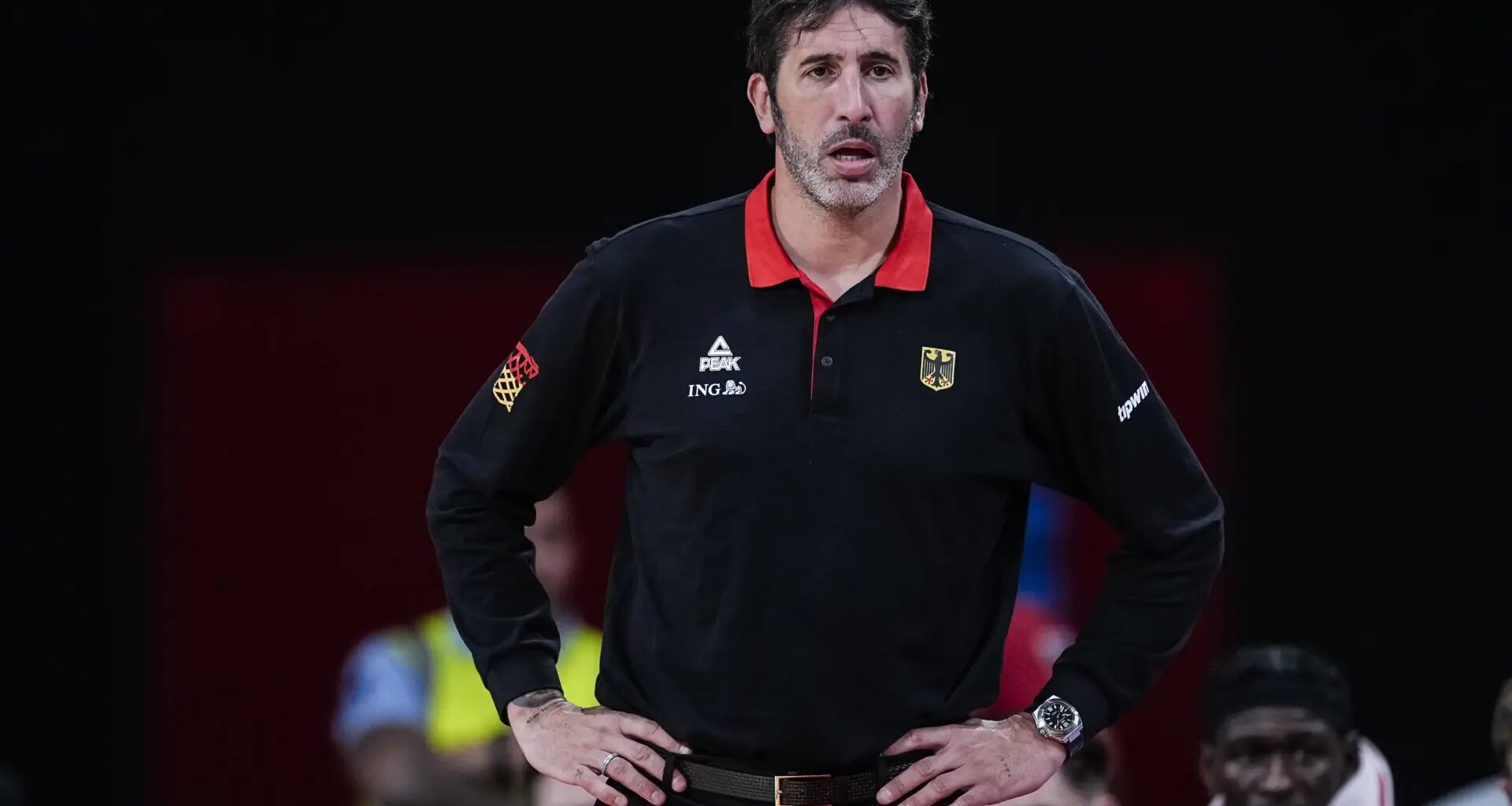 El español Álex Mumbrú, seleccionador de baloncesto de Alemania, recibe el alta tras cinco noches ingresado en el hospital
