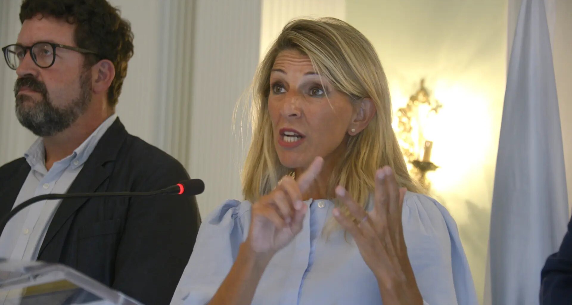 Díaz plantea mejorar ratios, coordinación, formación y estabilidad laboral contra incendios e insiste en la "prevención"