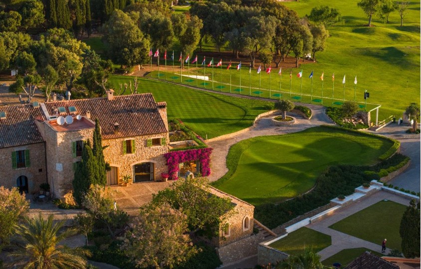 Imagen aérea de Pula Golf Resort