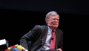 El FBI registra la casa de John Bolton, exasesor de seguridad nacional de Trump | Internacional