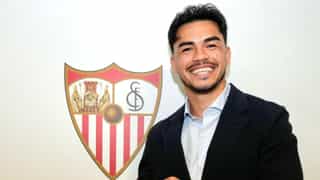 El Sevilla hace oficial el fichaje de Gabriel Suazo