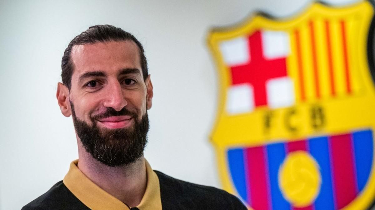 El ala-pivot georgiano es uno de los fichajes estrella de la temporada y él también se mostró entusiasmado de fichar por el Barça