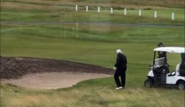 Donald Trump habría hecho trampa jugando al golf en Escocia / Foto: Especiales