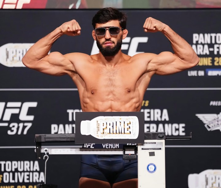 Arman Tsarukyan, el elegido por Khabib para vencer a Topuria. (arm_011)