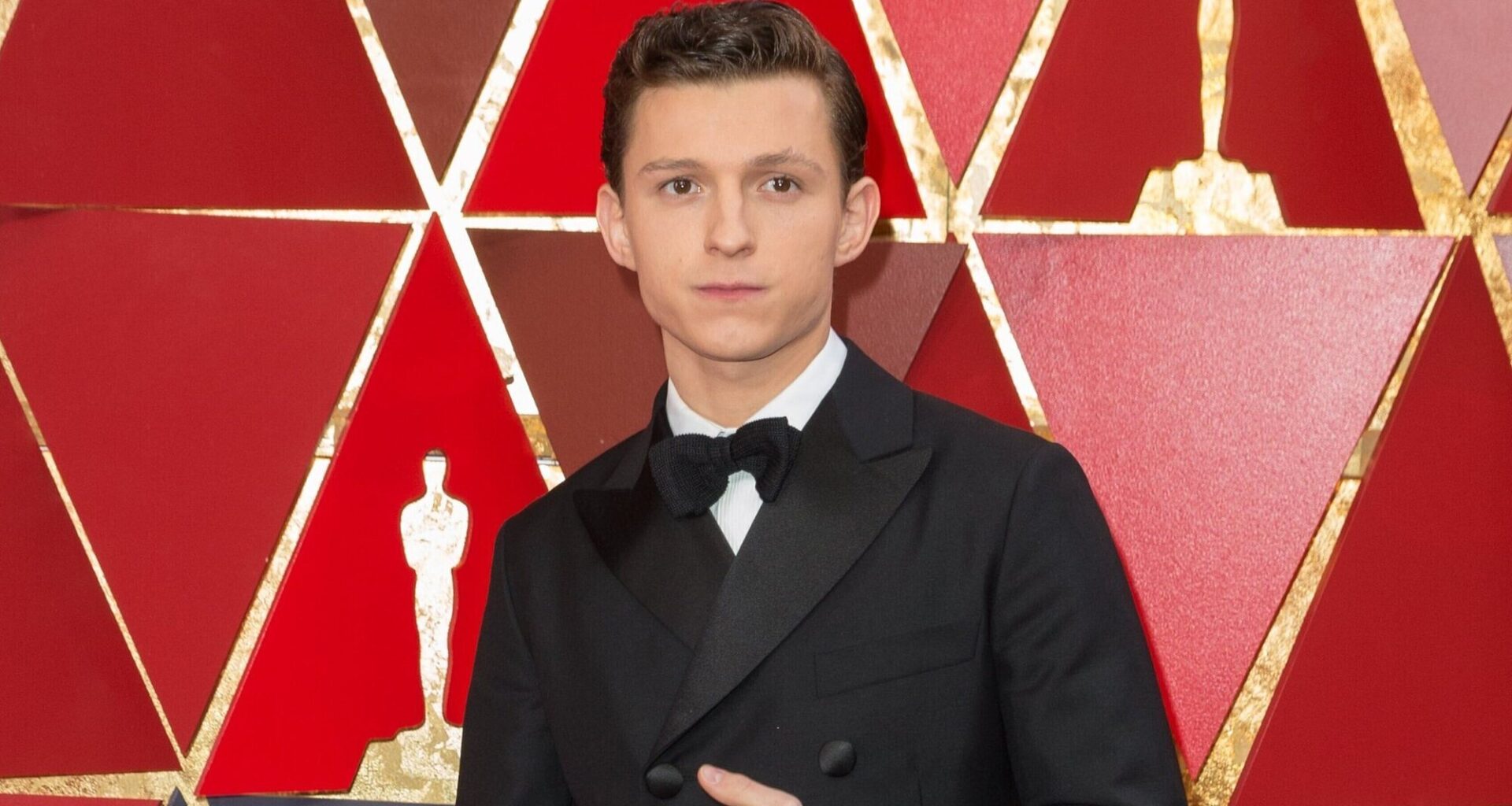 'James Bond': Tom Holland responde a los rumores sobre ser el nuevo Agente 007