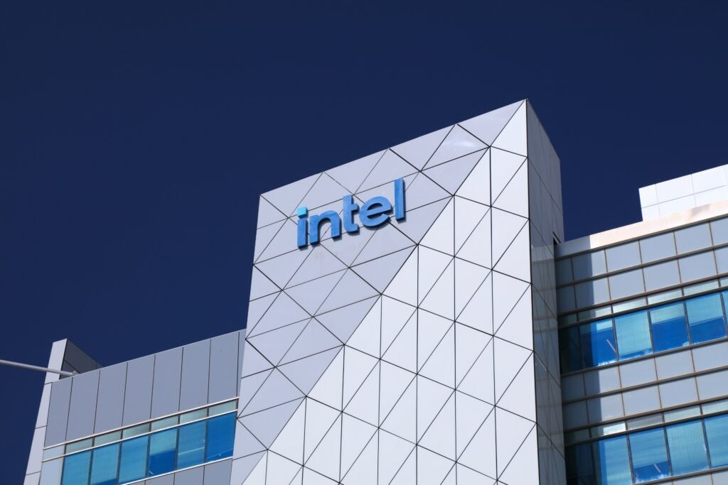 Acciones de Intel se disparan tras la entrada del gobierno de EE.UU. con un 10% de participación