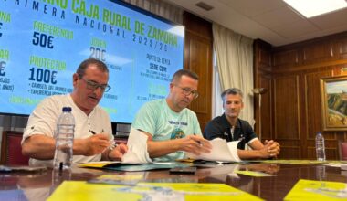 El Balonmano Zamora celebra sus Bodas de Plata al cobijo de Caja Rural