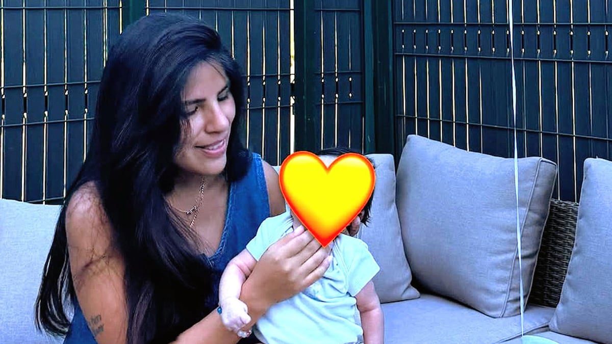 El primer viaje de Isa Pantoja y Asraf Beno con su hijo Cairo, de dos meses, para enseñarle sus orígenes