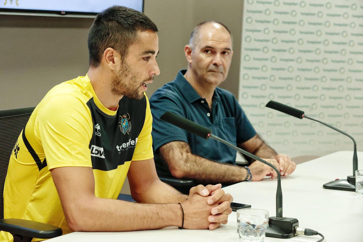 Álex López, junto a Aniano Cabrera.