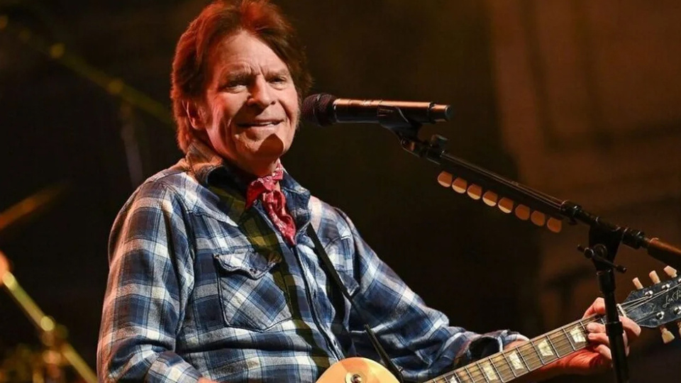 John Fogerty repasa sus canciones de Creedence Clearwater Revival | El cantante de 80 años recuperó los derechos de sus composiciones