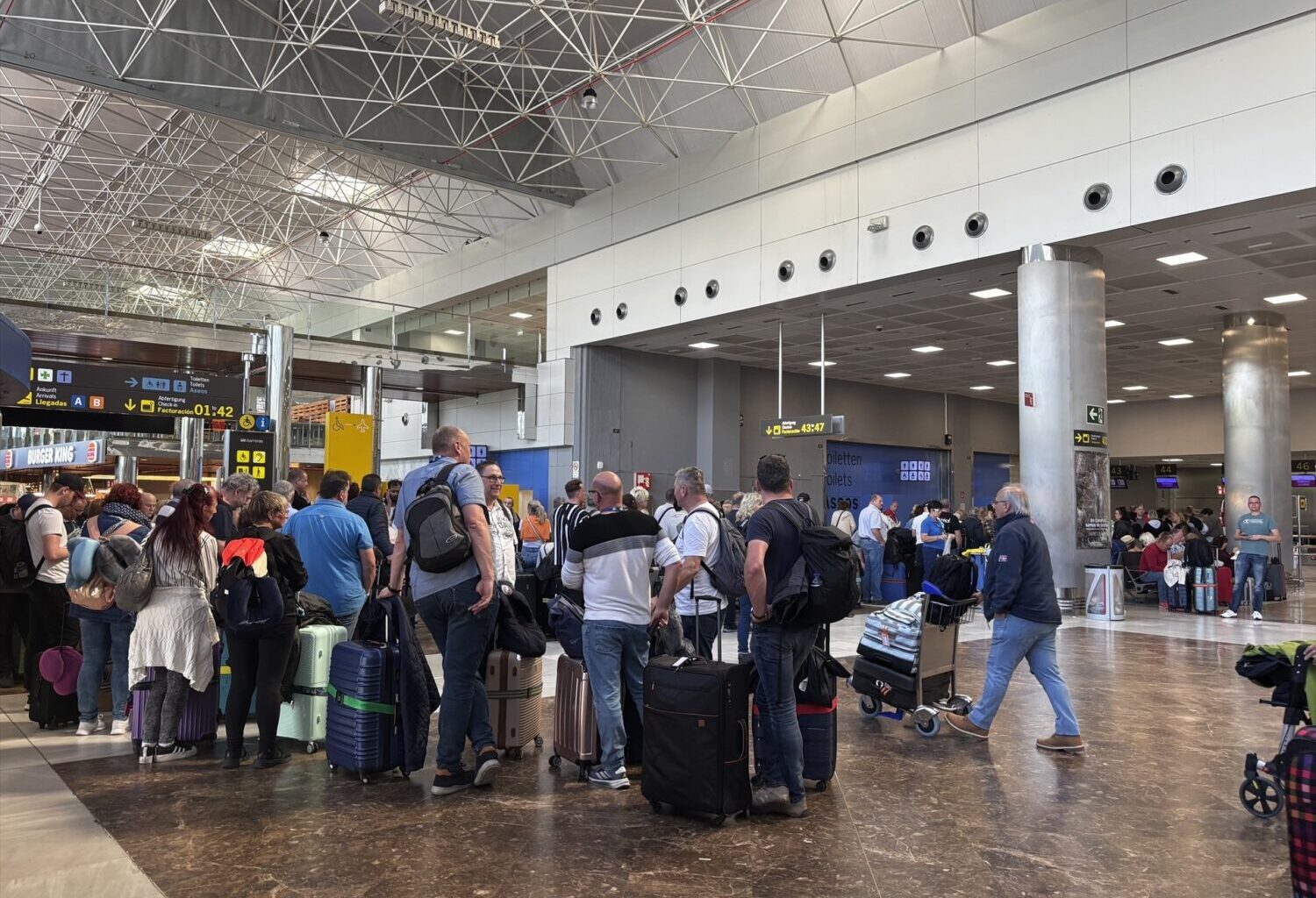 El PP rechaza la subida de las tasas aeroportuarias por ser "muy negativa" para Canarias