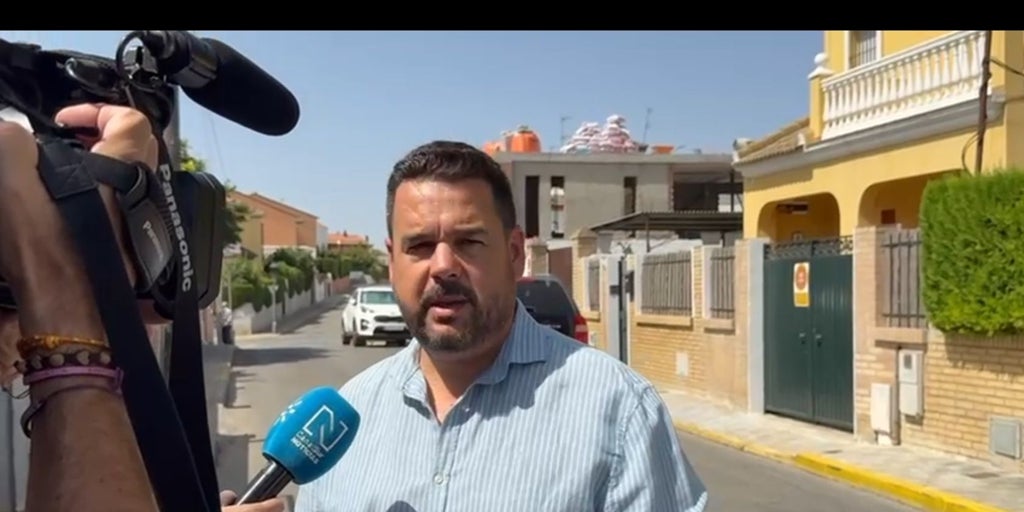 Gines decreta tres días de luto oficial por el trabajador muerto al caer de una azotea