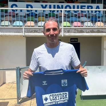 Antonio María Calvo entrenador del Yunquera está completando una pretemporada con buenas sensaciones 1