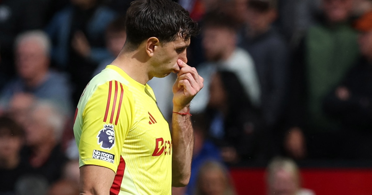 La razón por la que no jugó el Dibu Martínez en Aston Villa en medio de los rumores de una posible salida