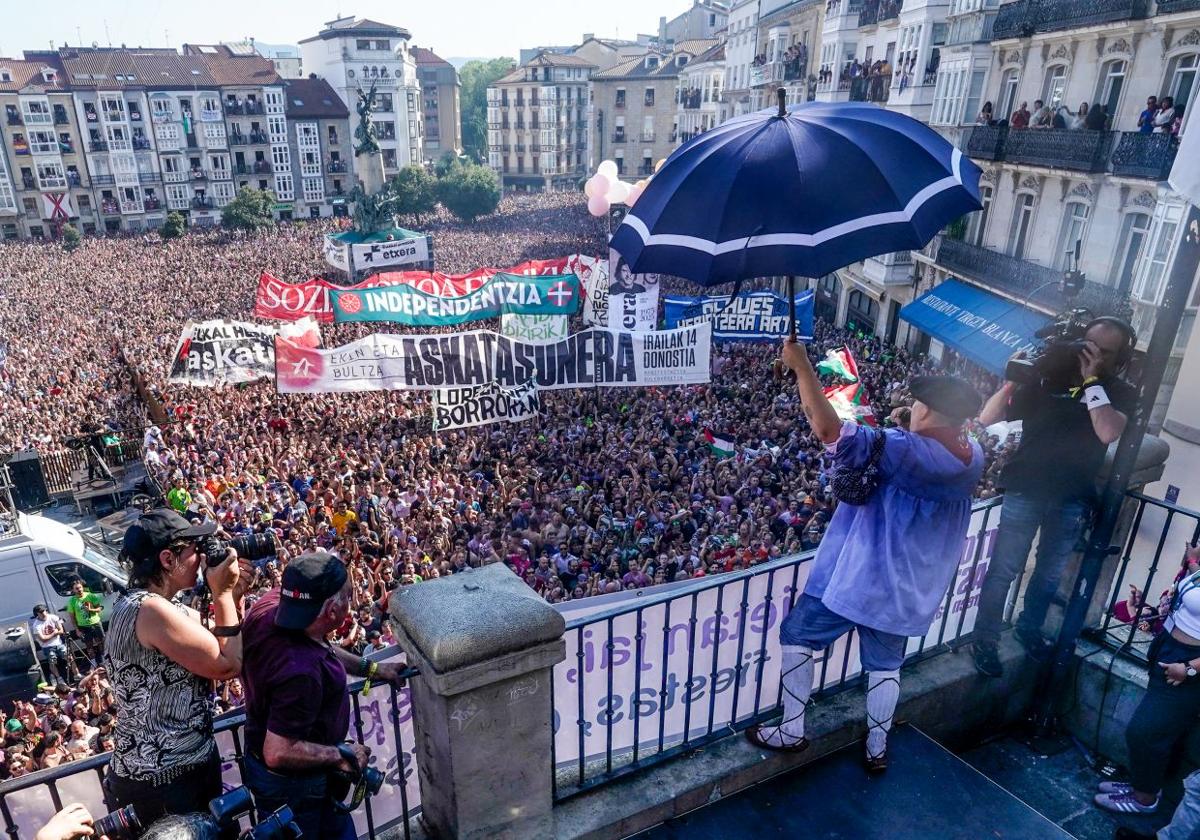 El Celedón que se emociona y llora