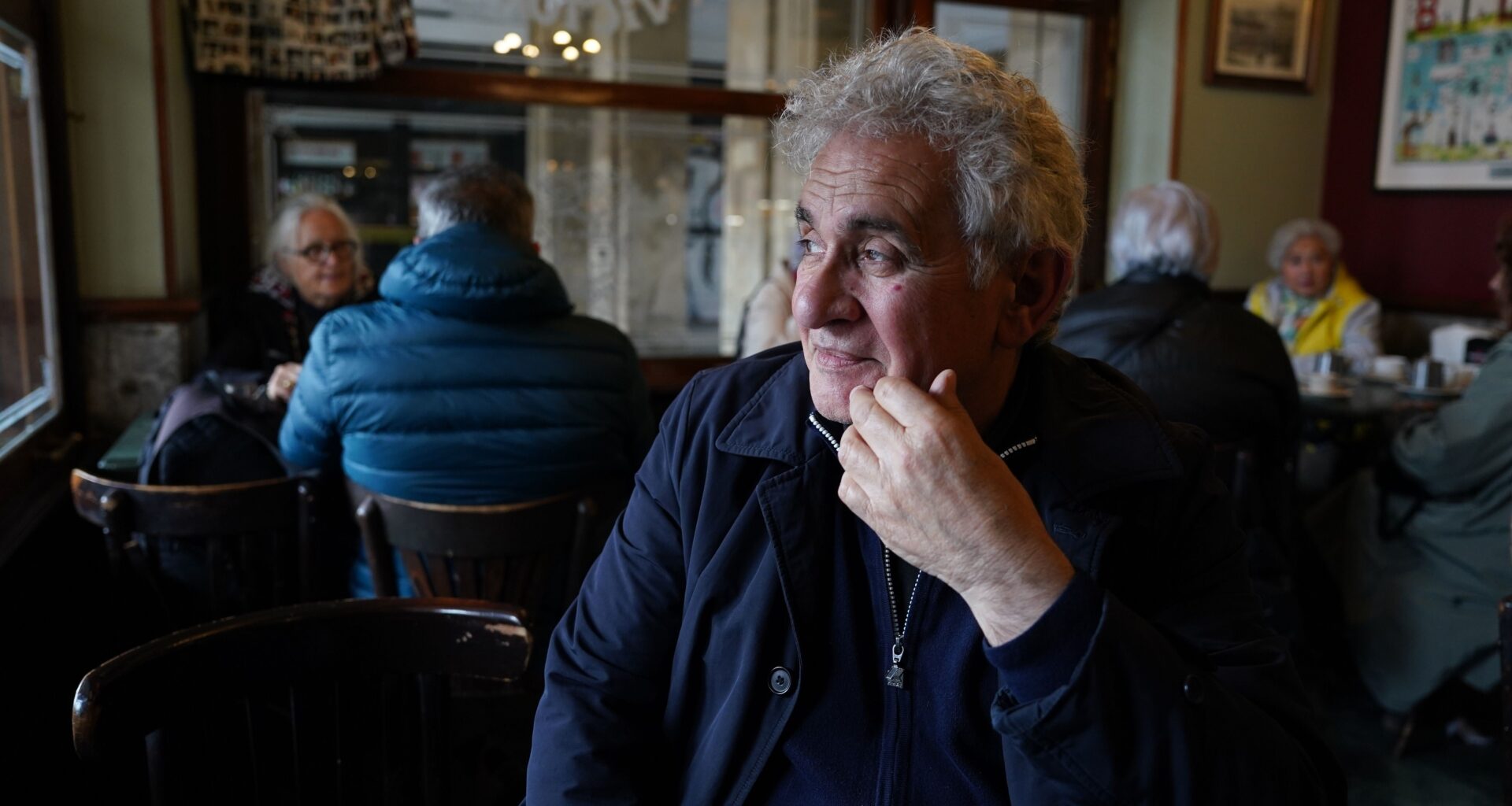 Las novedades de la literatura vasca llegan con Atxaga a la cabeza