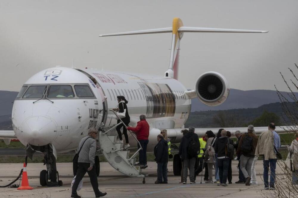 Los chárteres de primavera evitan la desconexión comercial del aeropuerto de Burgos