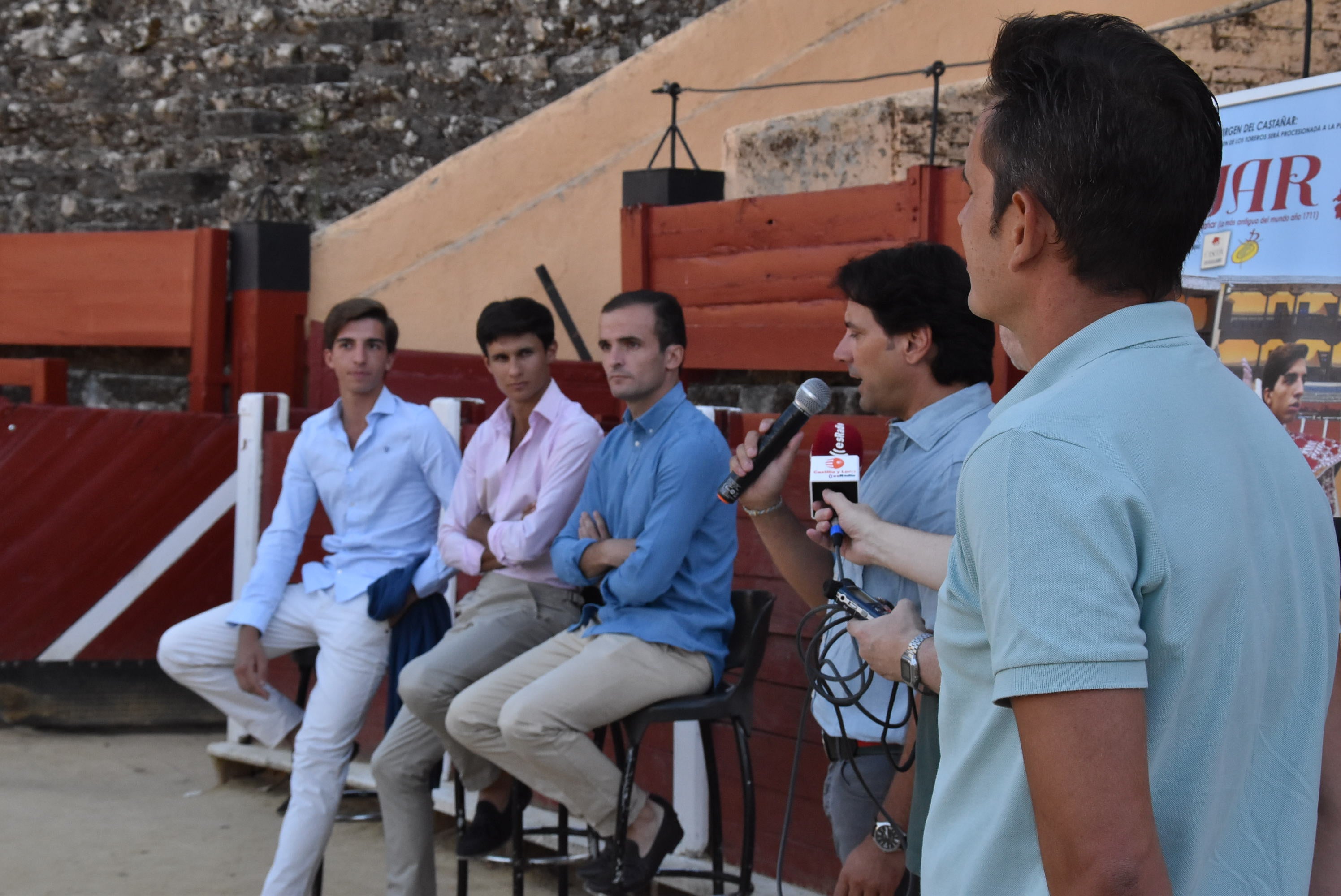 Damián Castaño, Manuel Diosleguarde y Julio Norte animan a los aficionados a llenar "La Ancianita" el día 8