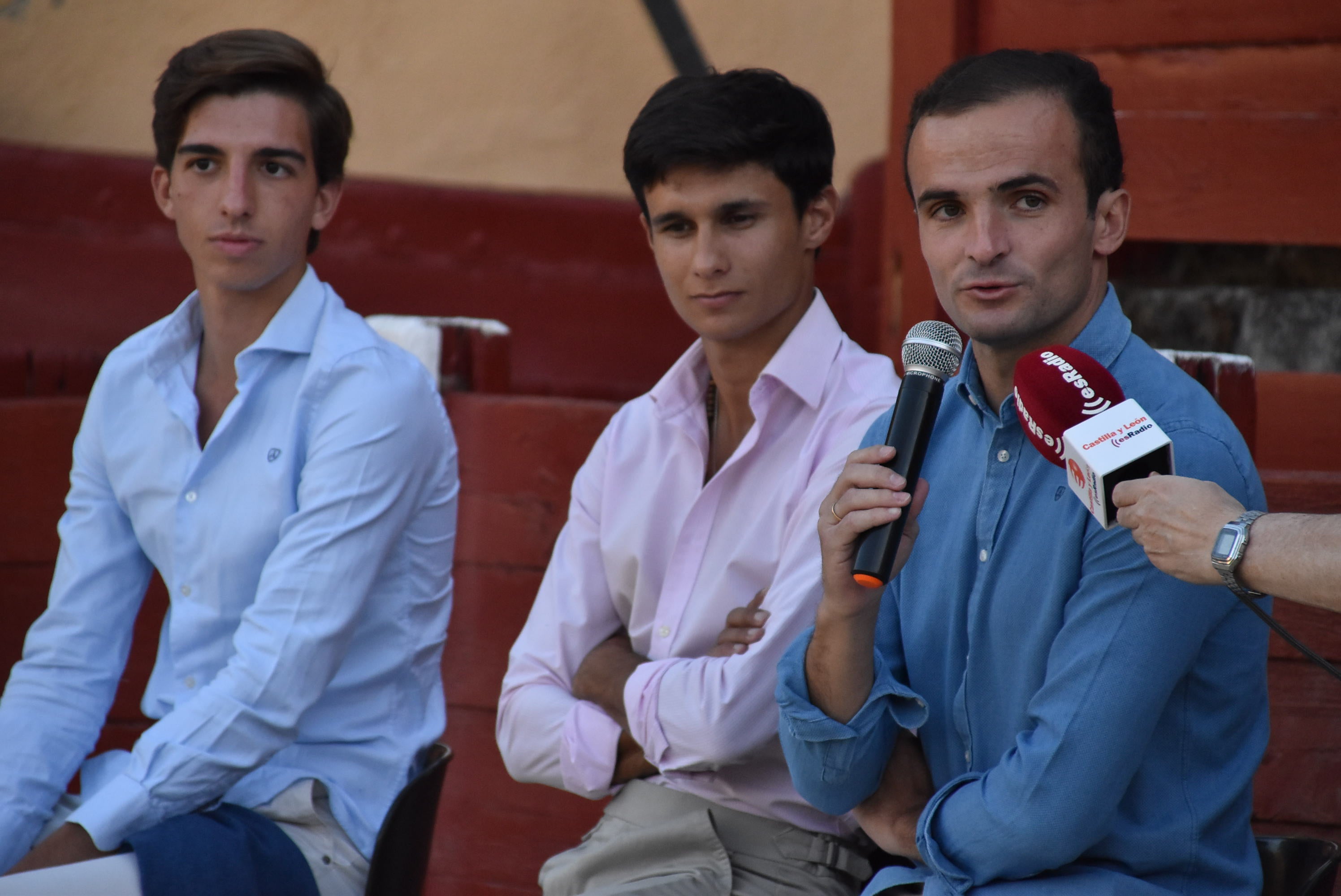 Damián Castaño, Manuel Diosleguarde y Julio Norte animan a los aficionados a llenar "La Ancianita" el día 8