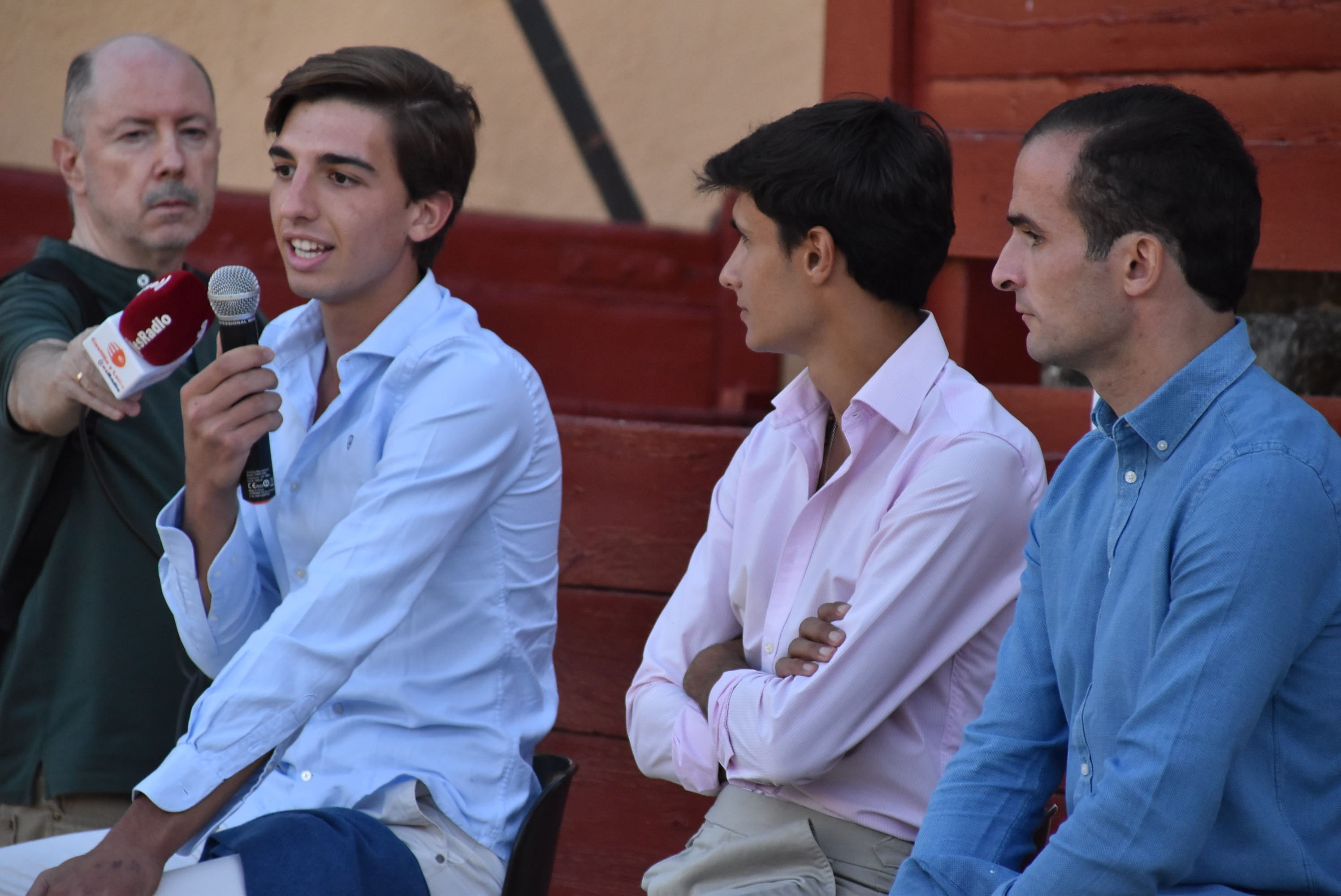 Damián Castaño, Manuel Diosleguarde y Julio Norte animan a los aficionados a llenar "La Ancianita" el día 8