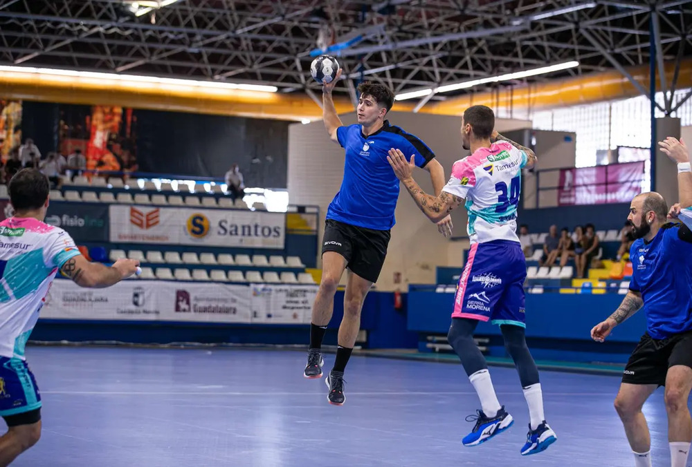 Tablas en el estreno en el Santamaría
