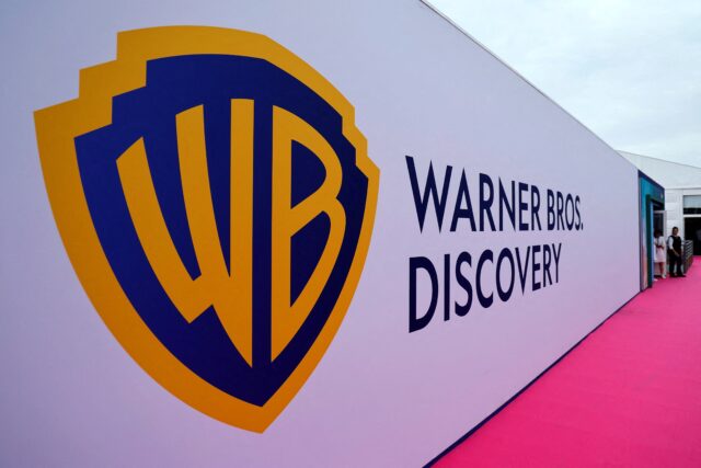 Warner Bros. despedirá a 10 % de su equipo cinematográfico en una reestructuración global