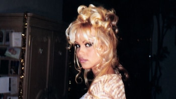 "Pamela Anderson: una historia de