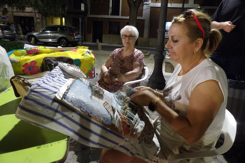Solidaridad, folclore y toros antes del inicio de la Feria