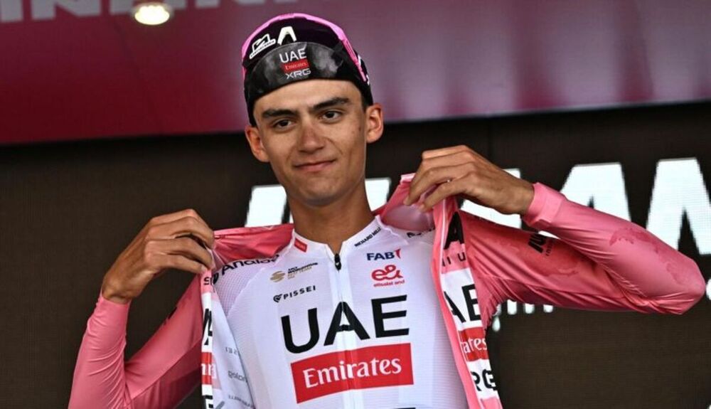 El mexicano Isaac del Toro, del UAE, otro favorito para la Vuelta a Burgos