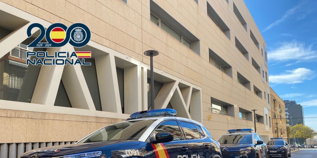 Detienen a tres jóvenes por intentar pagar una botella de champán de 850 euros con billetes falsos en Alicante