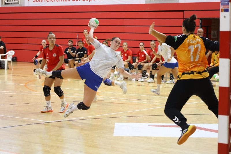 Derbi valenciano en la Liga Guerreras Iberdrola