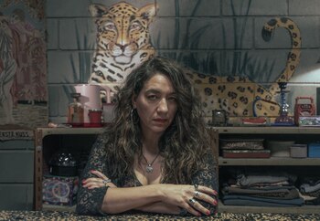 Lorena Vega interpreta a "La