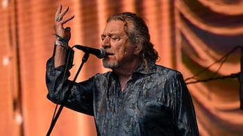A sus 77 años, Robert