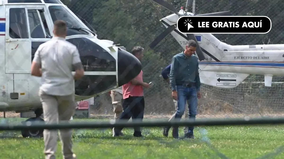 Sánchez usa dos Superpuma para visitar los incendios y deja solo uno para apagarlos