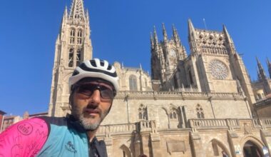 ¿Recorrer más de 700 kilómetros en bici en tres días? Este soriano lo hizo para llegar a Santiago de Compostela