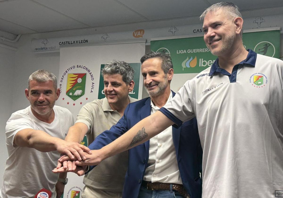 Salva Puig: «De poco sirve correr si cada vez que corres pierdes el balón»