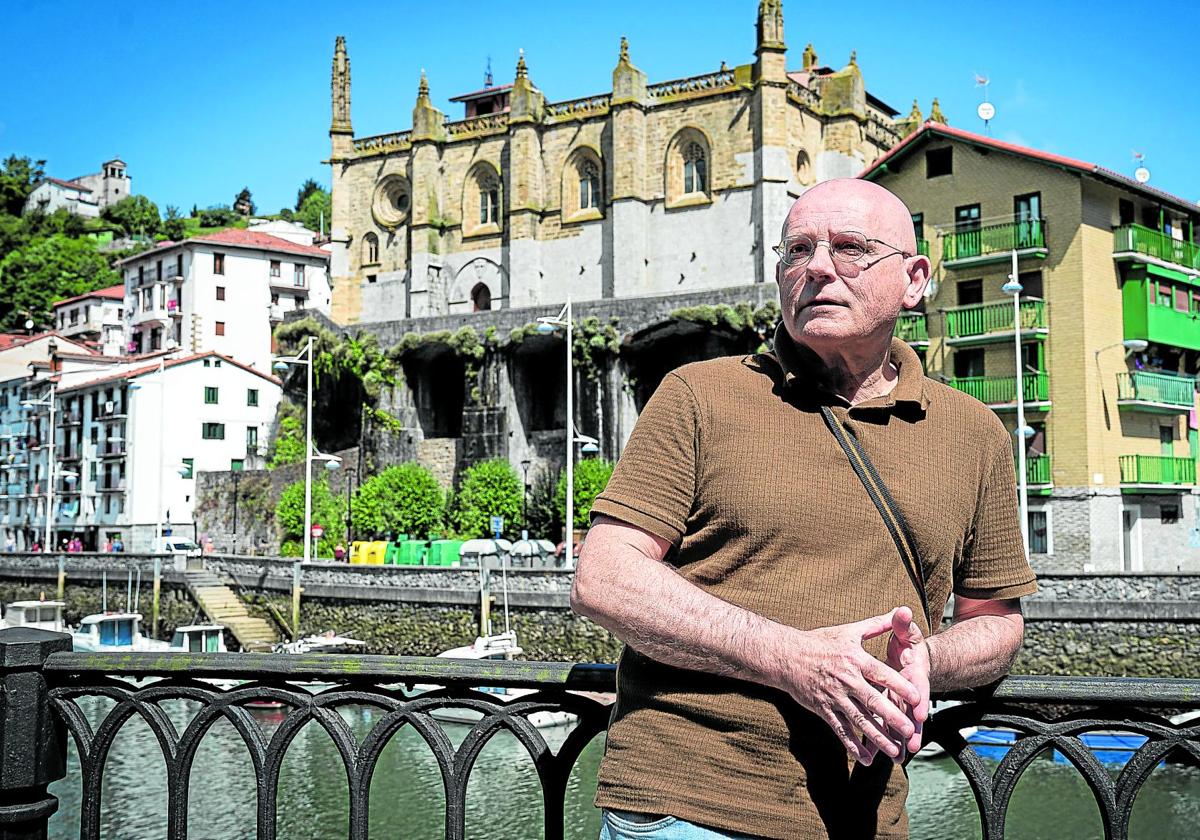 Txomin Badiola, un escultor «capturado» por la literatura