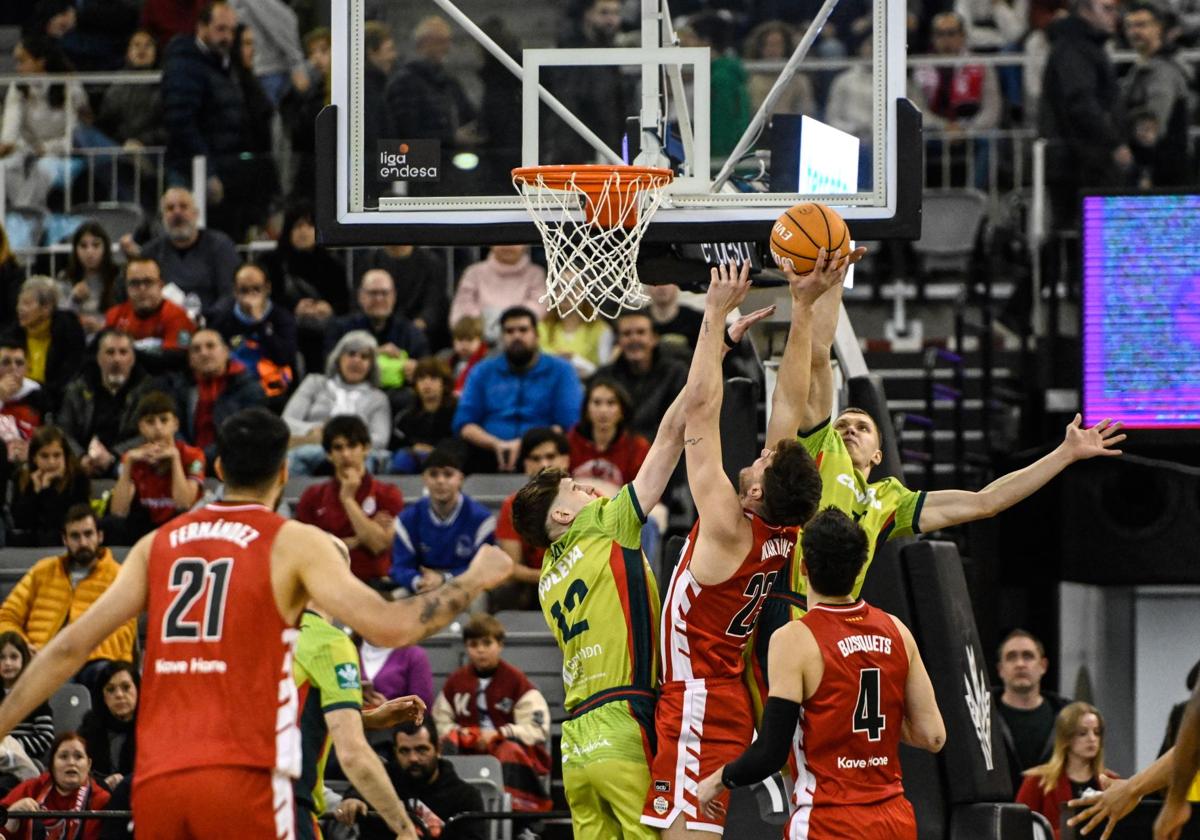 Valtonen inicia el Eurobasket con Finlandia arropado por su afición