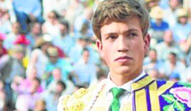 «De chico, en vez de jugar al fútbol con el primo, me imaginaba vestido de luces»