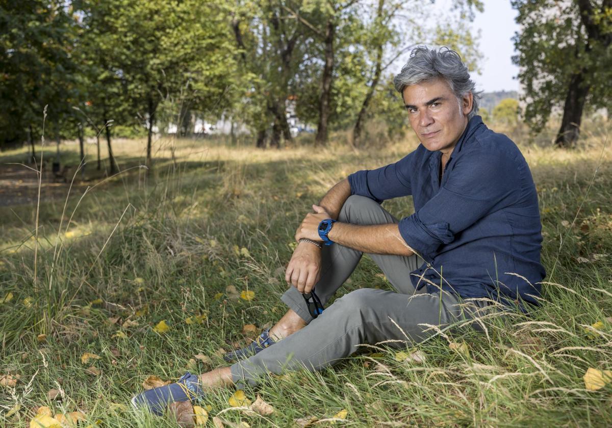 «Ya no busco ser una estrella, llevo mucho viviendo de la música y con eso me siento satisfecho»