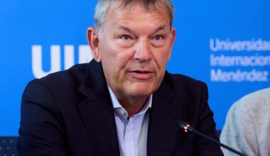 LAZZARINI
