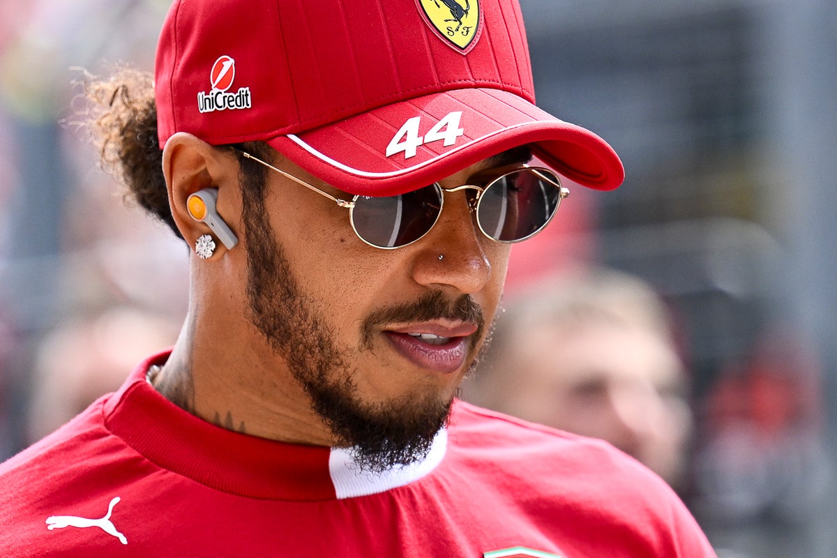 Lewis Hamilton quiere redescubrir la alegría de la F1 tras un inicio sombrío en Ferrari