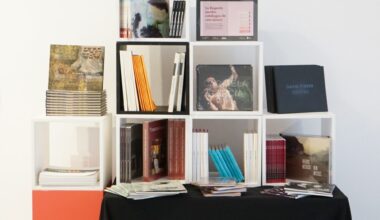 El Centro de Arte La Regenta pone al alcance de la sociedad catálogos las exposición celebradas hace más de diez años