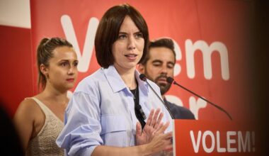 Morant se escuda en evasivas para defender a Ángel: «No pedimos títulos, sino hoja de servicios»