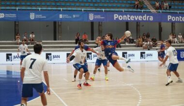 Un «Xogo de mestres» para todos los aficionados al balonmano y al Teucro