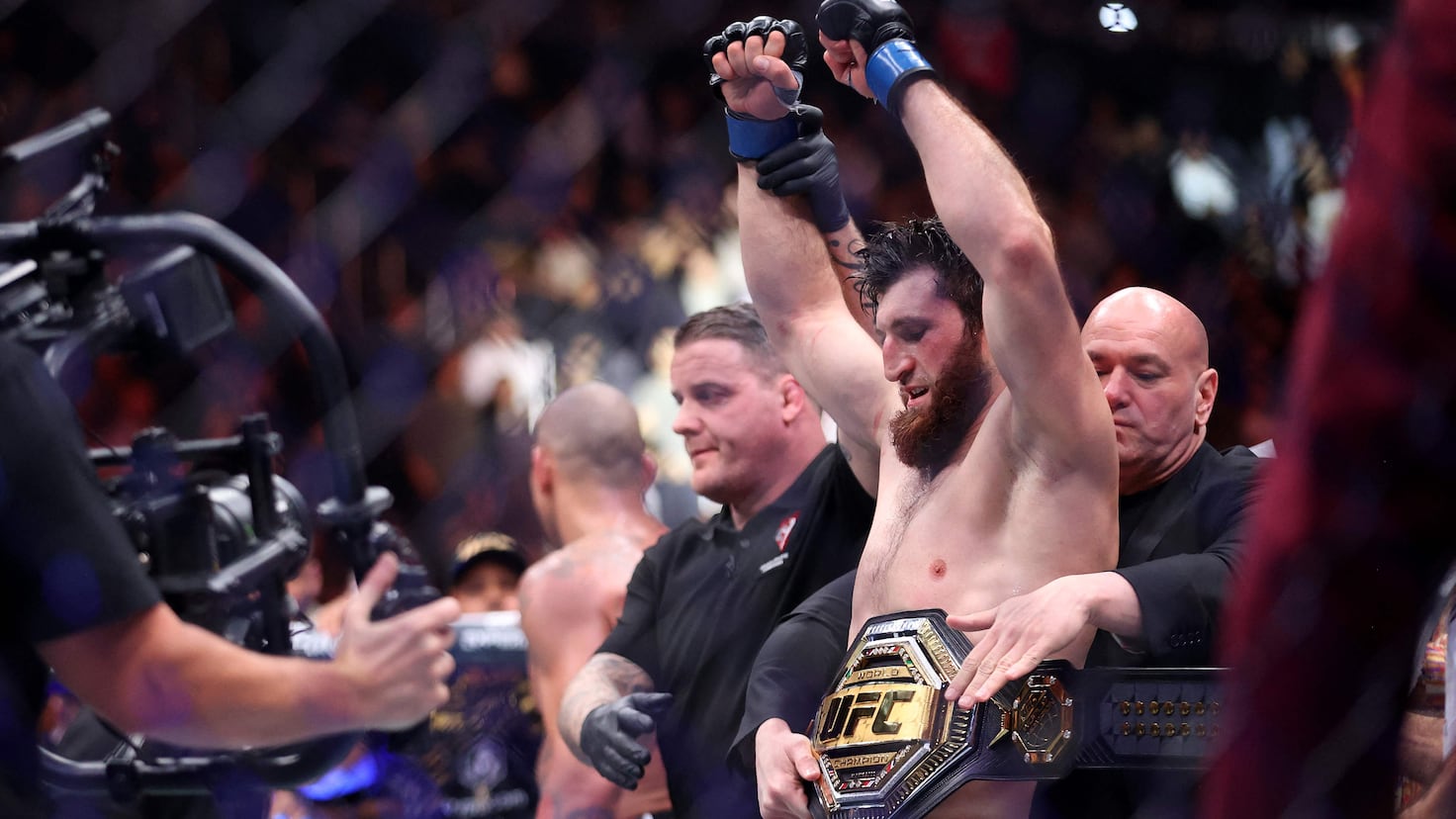 Magomed Ankalaev, un campeón con aspiraciones al peso pesado