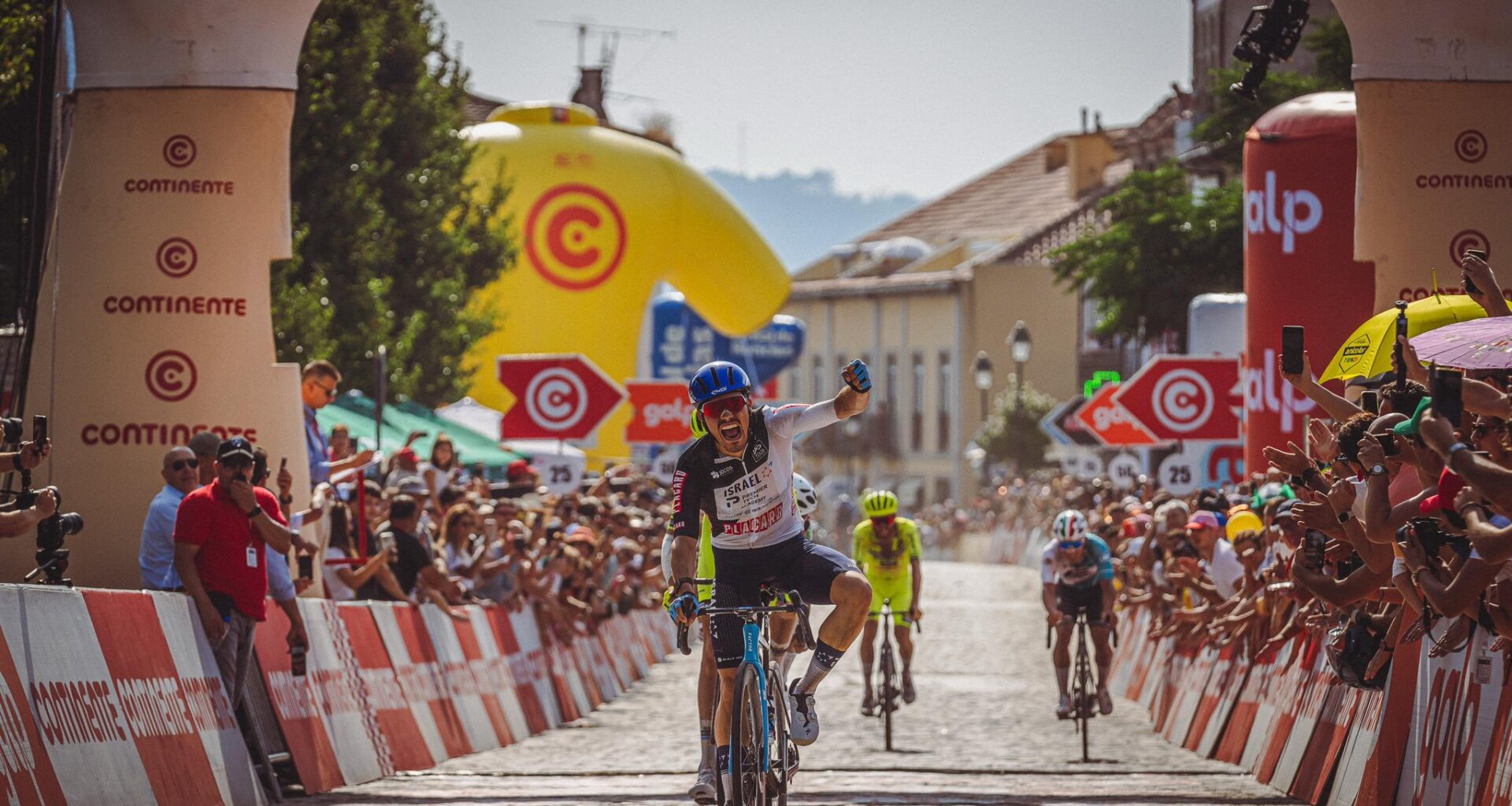 2ª Volta Portugal: Pau Martí líder y dominante